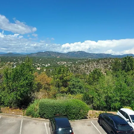 Appartement Spacious T4 With Sea And Esterel Views